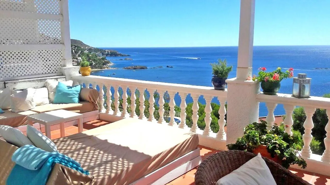 Contacten van Amazing Seaview Apartment With Terrace & Parking - Casa Artevida